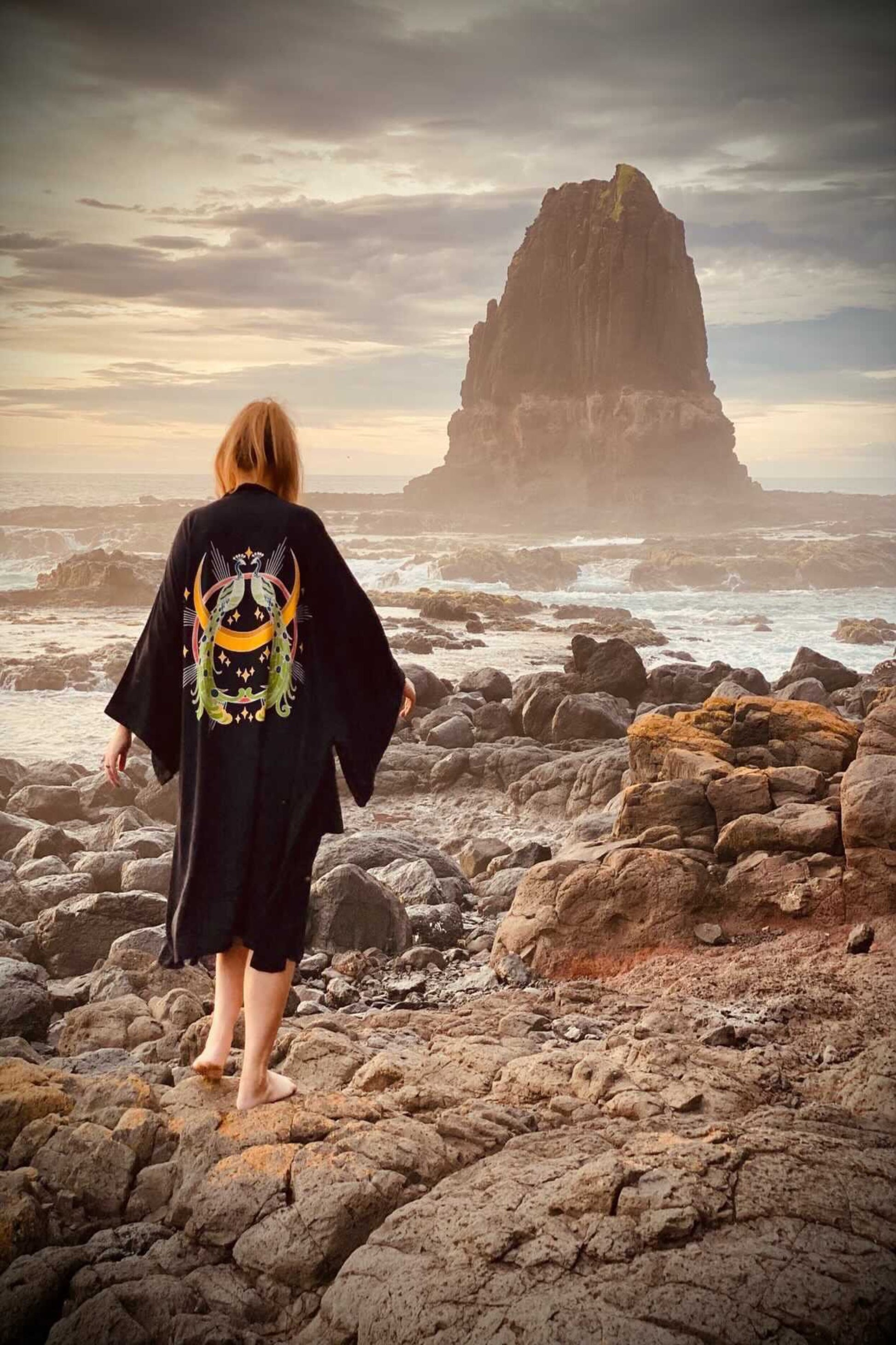 Wandering Stars Black -  Wide Sleeve Robe