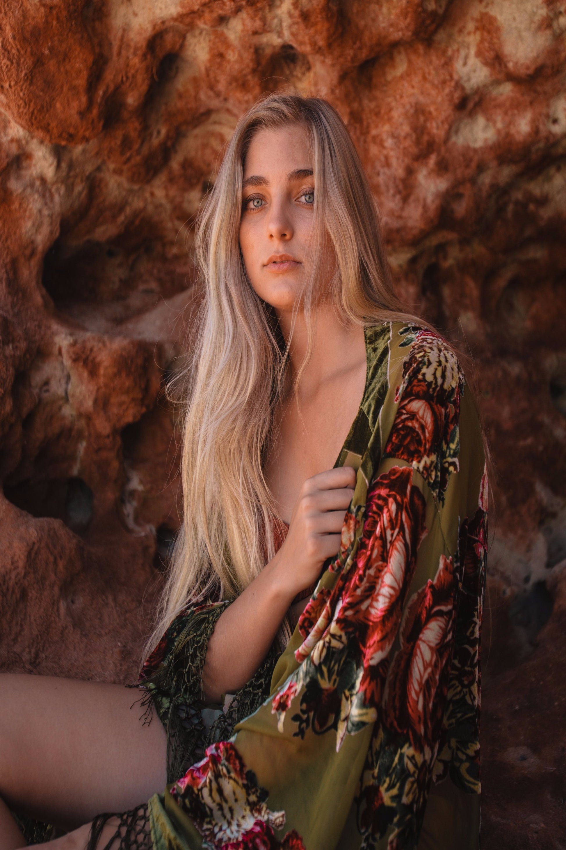 Southern Rose Green - Wide Sleeve Robe