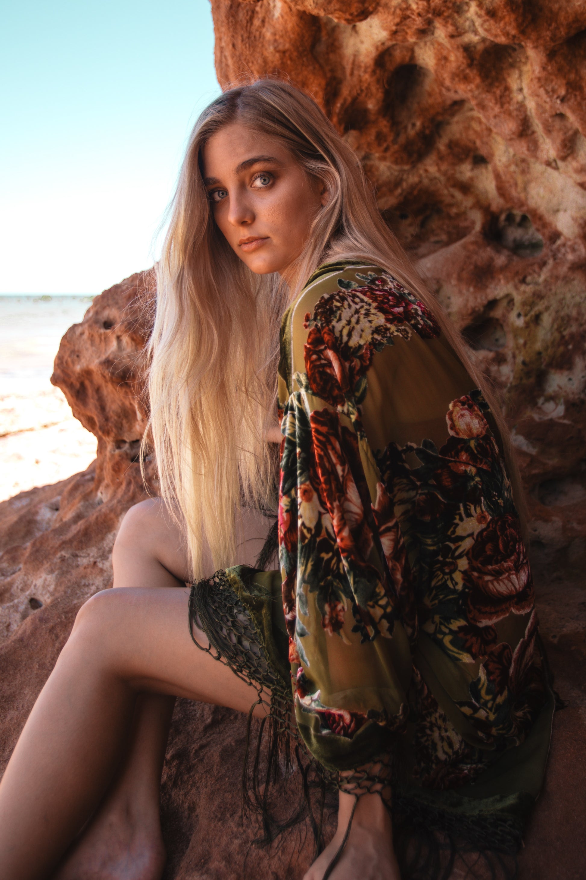 Southern Rose Green - Wide Sleeve Robe