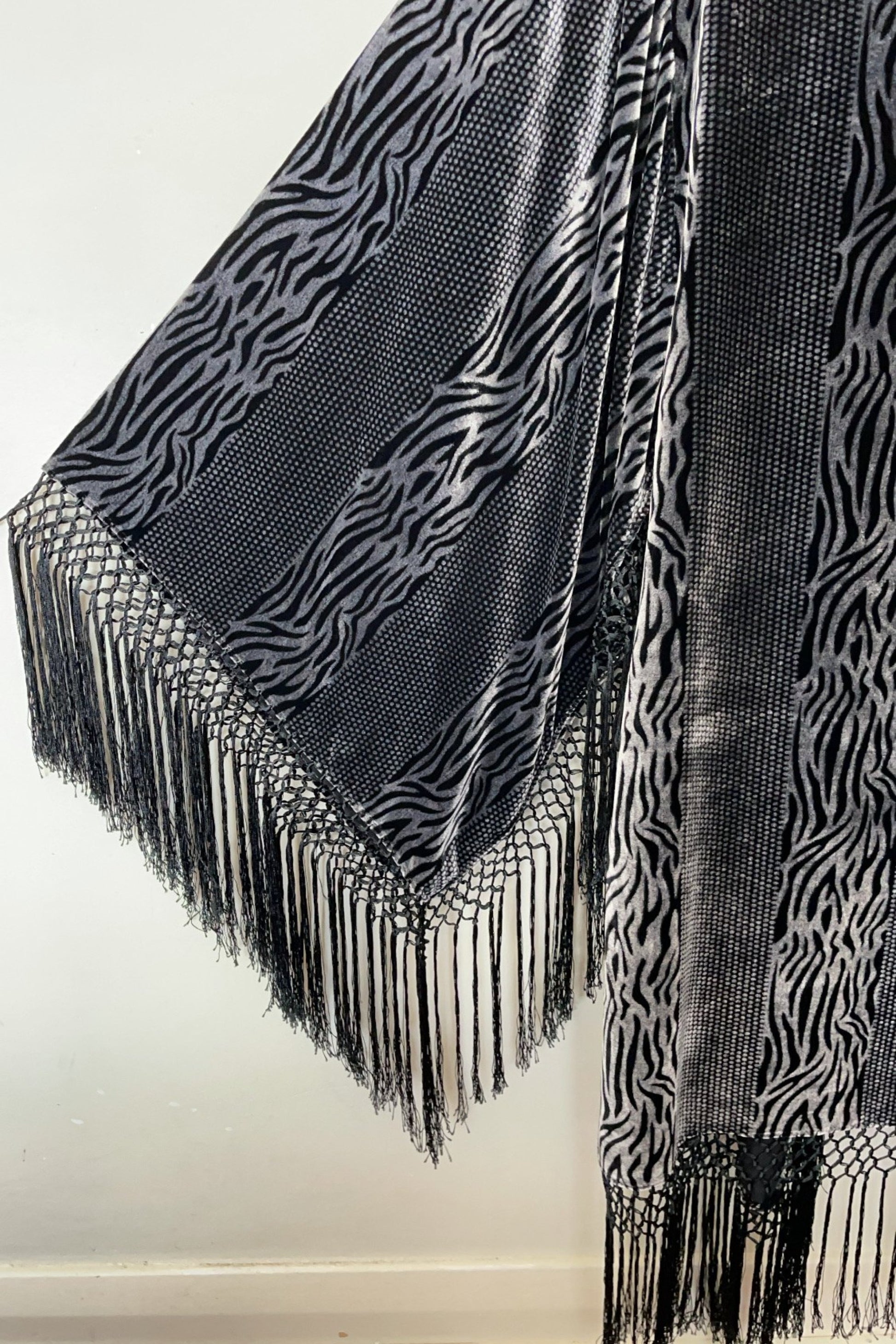 Two of Hearts -  Wide Sleeve Robe