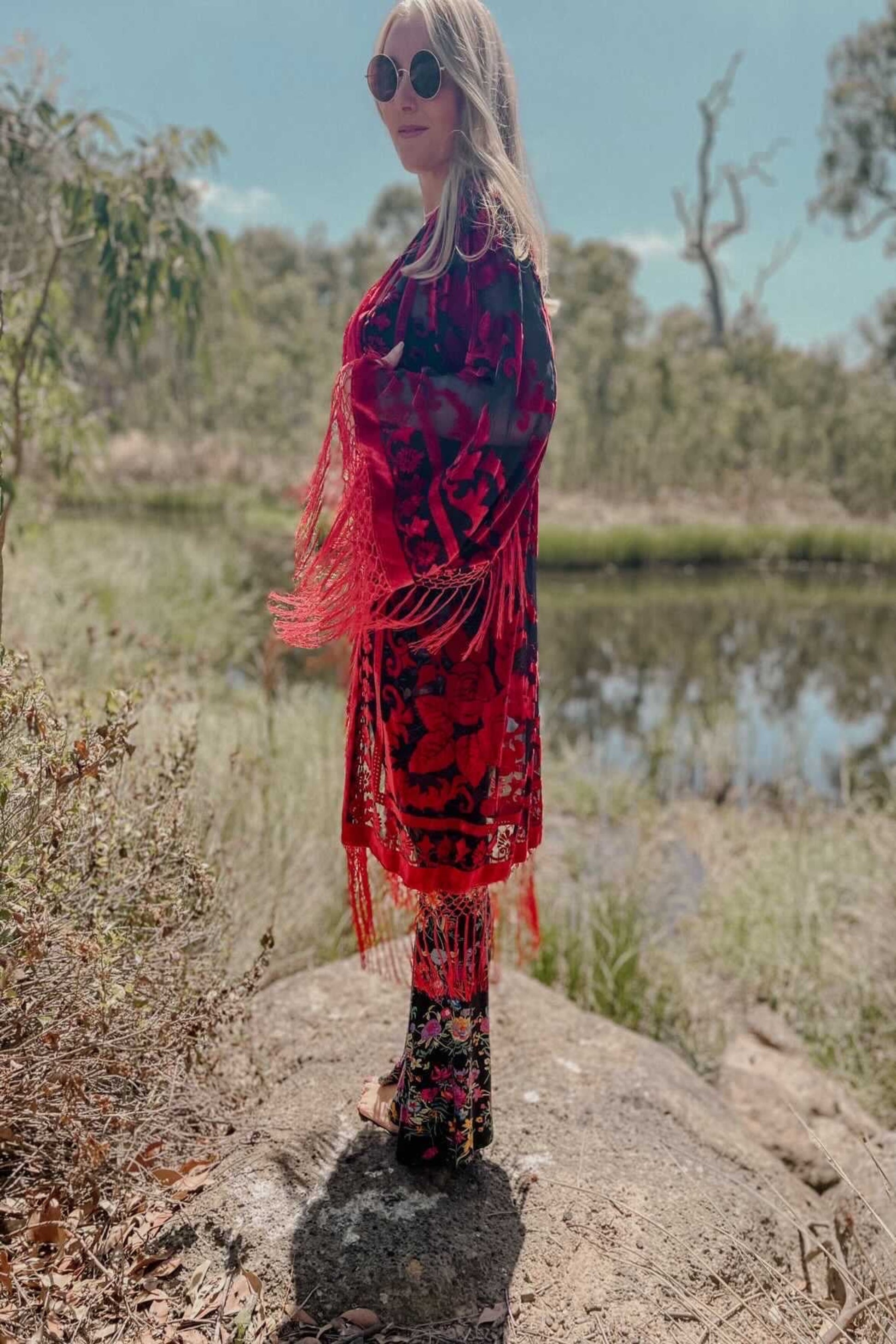Seseh Vamp Red - Wide Sleeve Robe