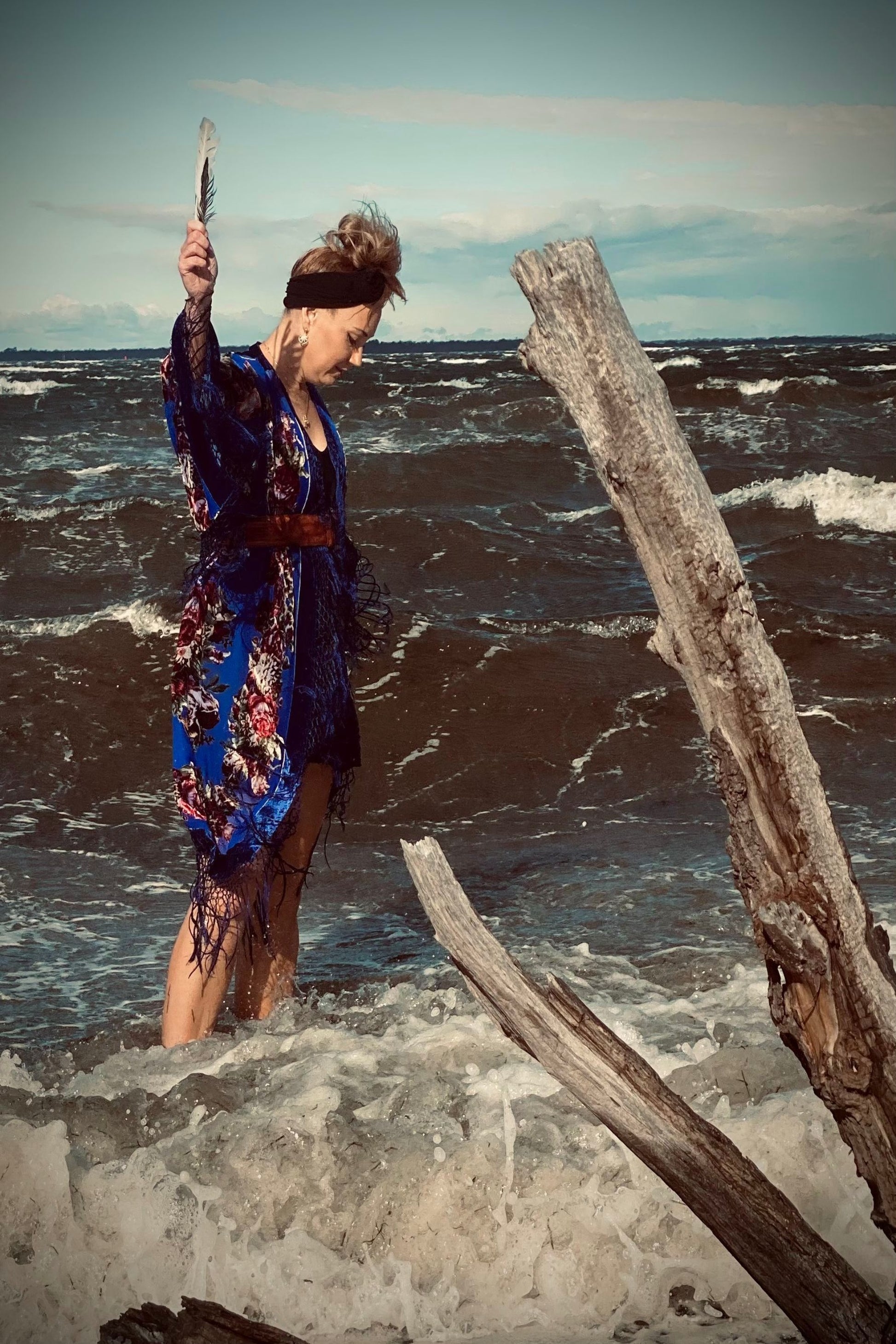Southern Rose Blue - Wide Sleeve Robe