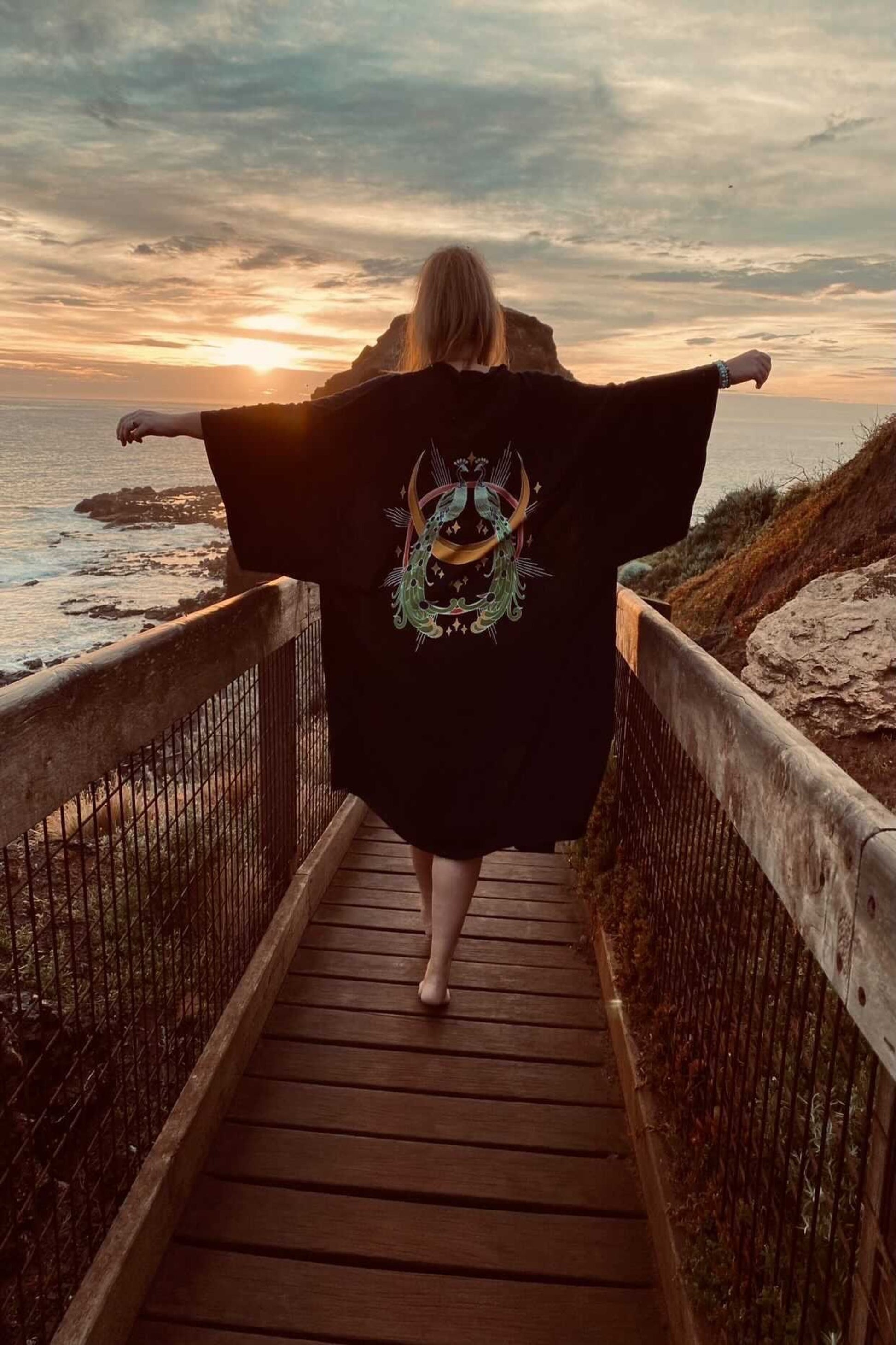 Wandering Stars Black -  Wide Sleeve Robe
