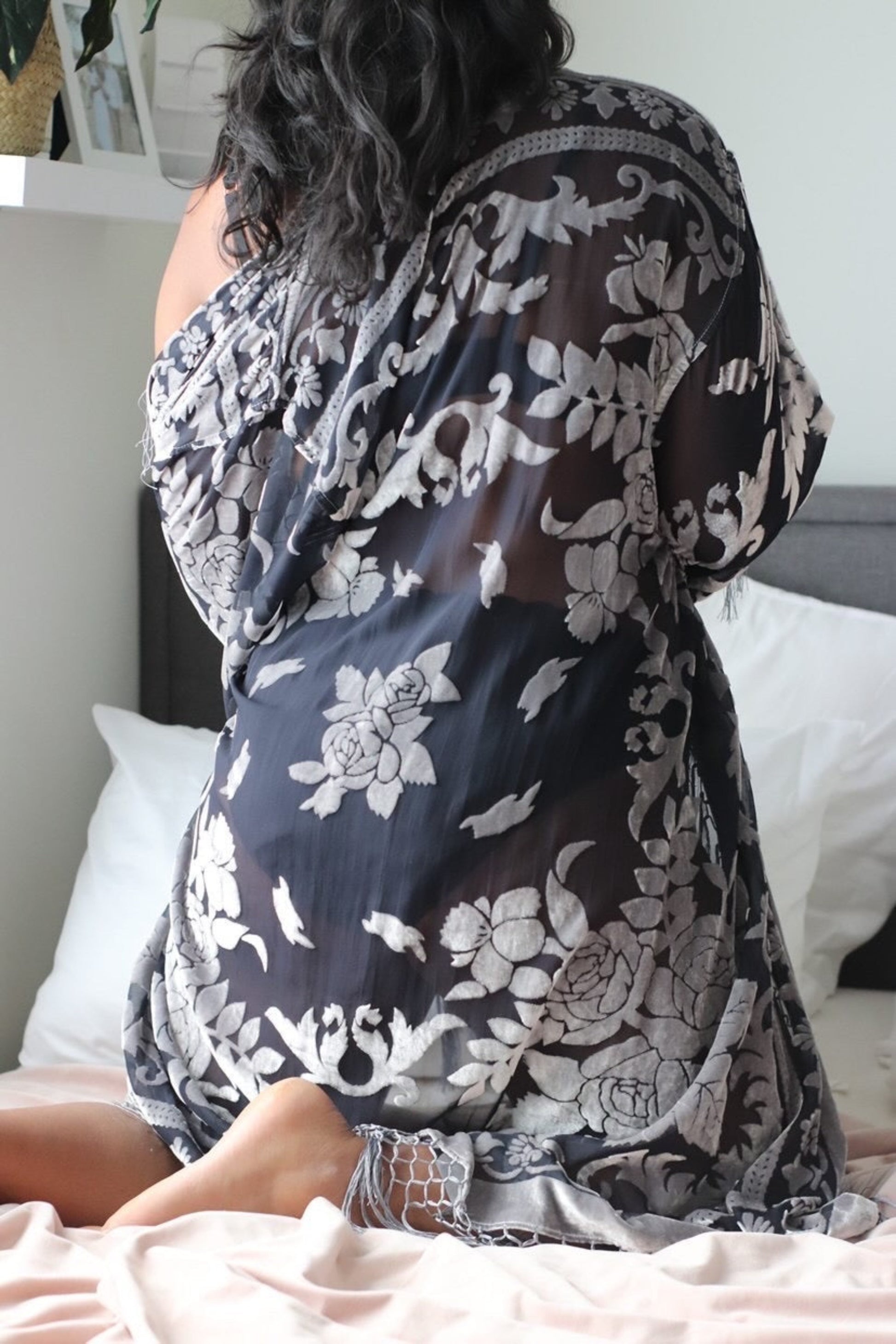 Seseh Metallic Grey - Wide Sleeve Robe