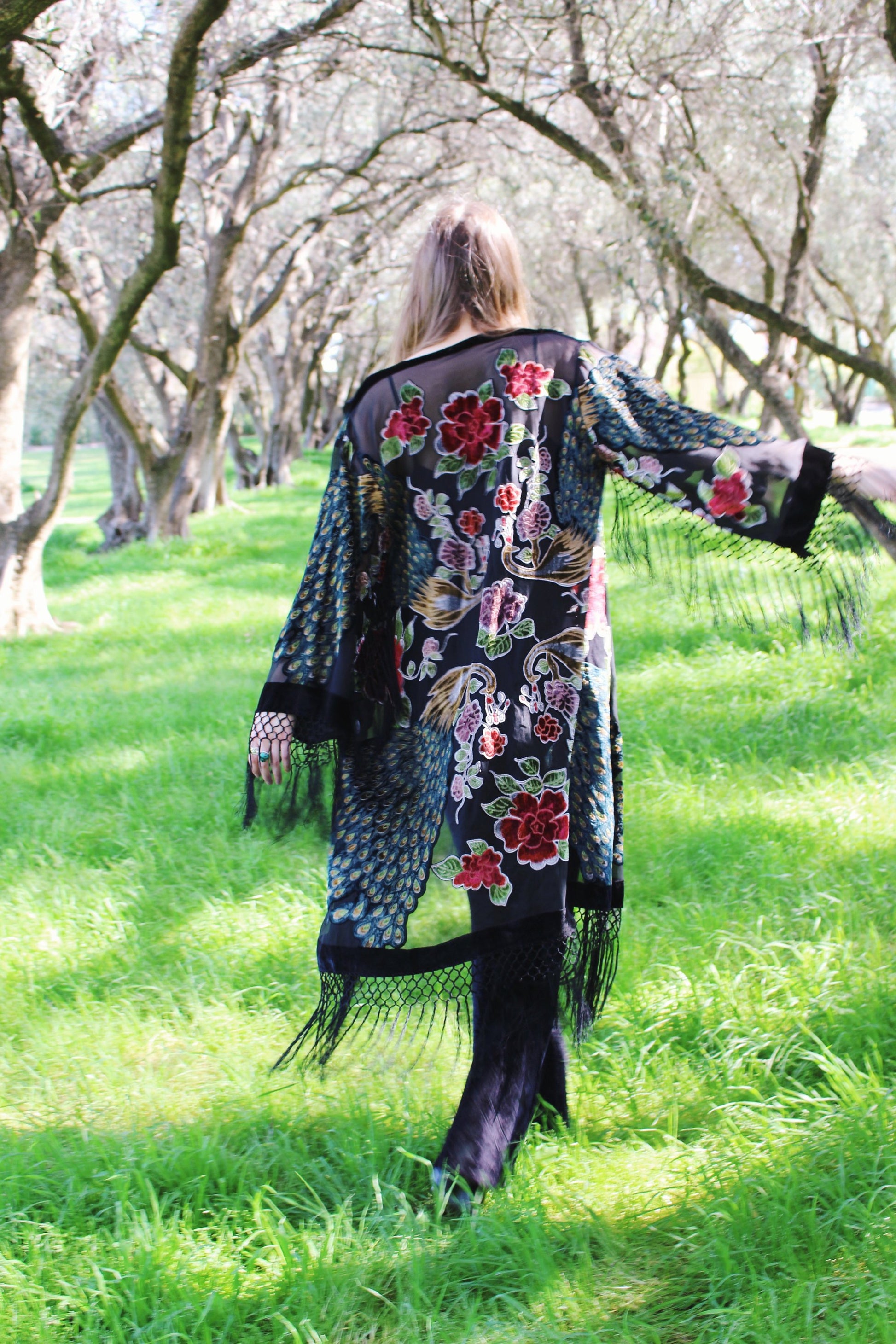 Bridal Floral Kimono Robe - Bohemian Wife Gift - Bridesmaid Getting Ready Robe - Floral Silk Kimono Robe - Boho Velvet Kimono - Kimono Robe