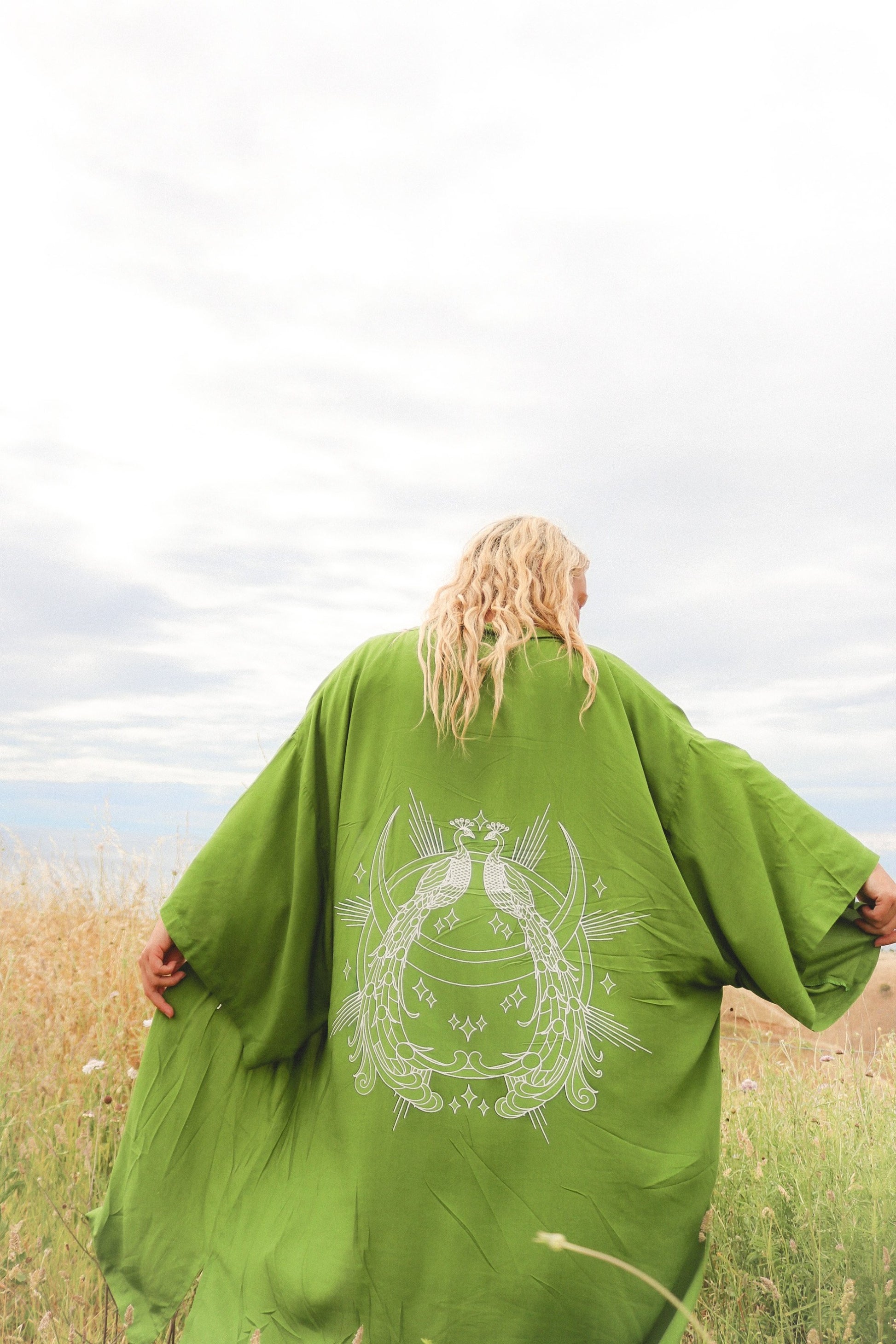 Wandering Stars Green -  Wide Sleeve Robe