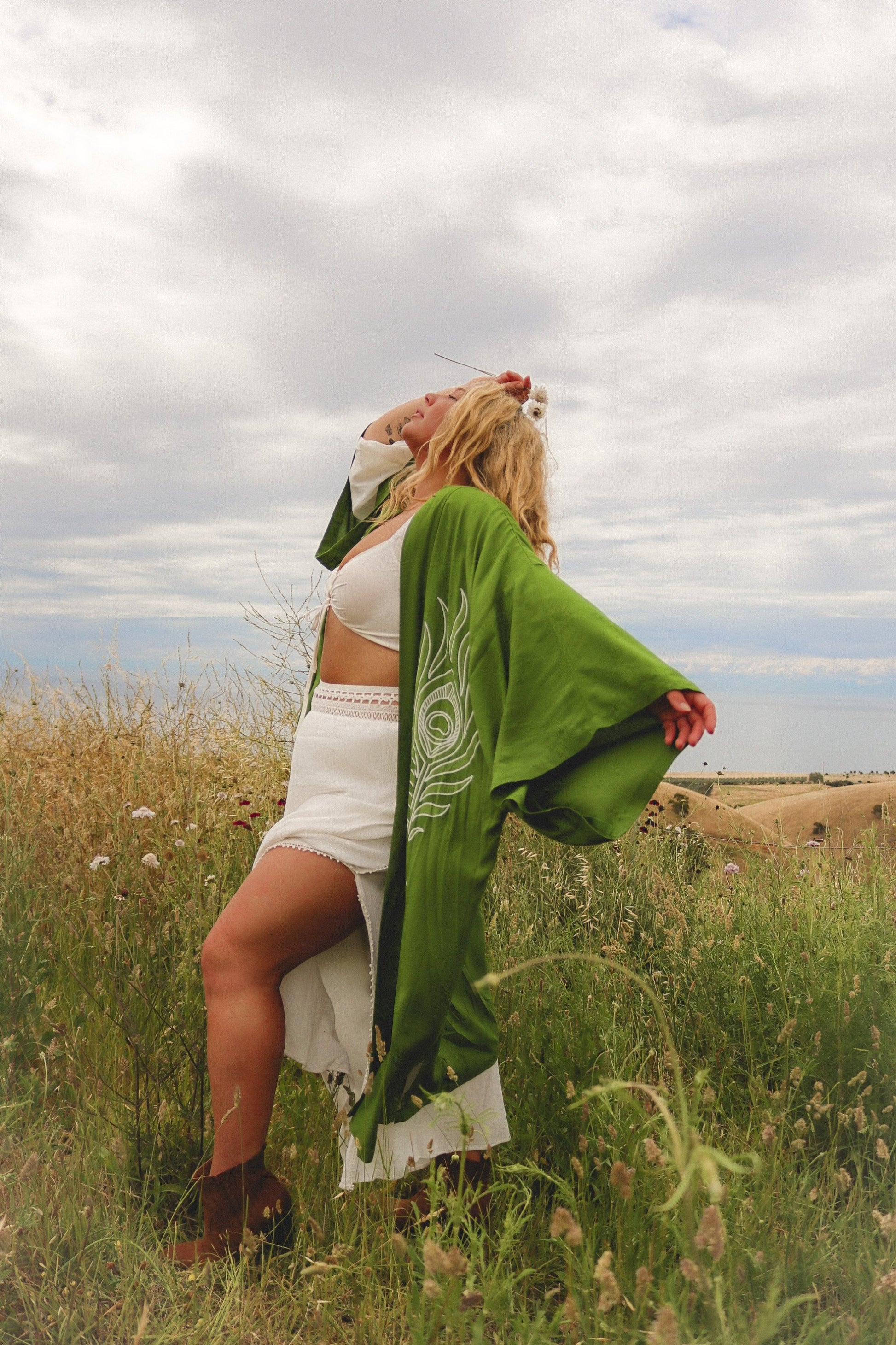 Wandering Stars Green -  Wide Sleeve Robe