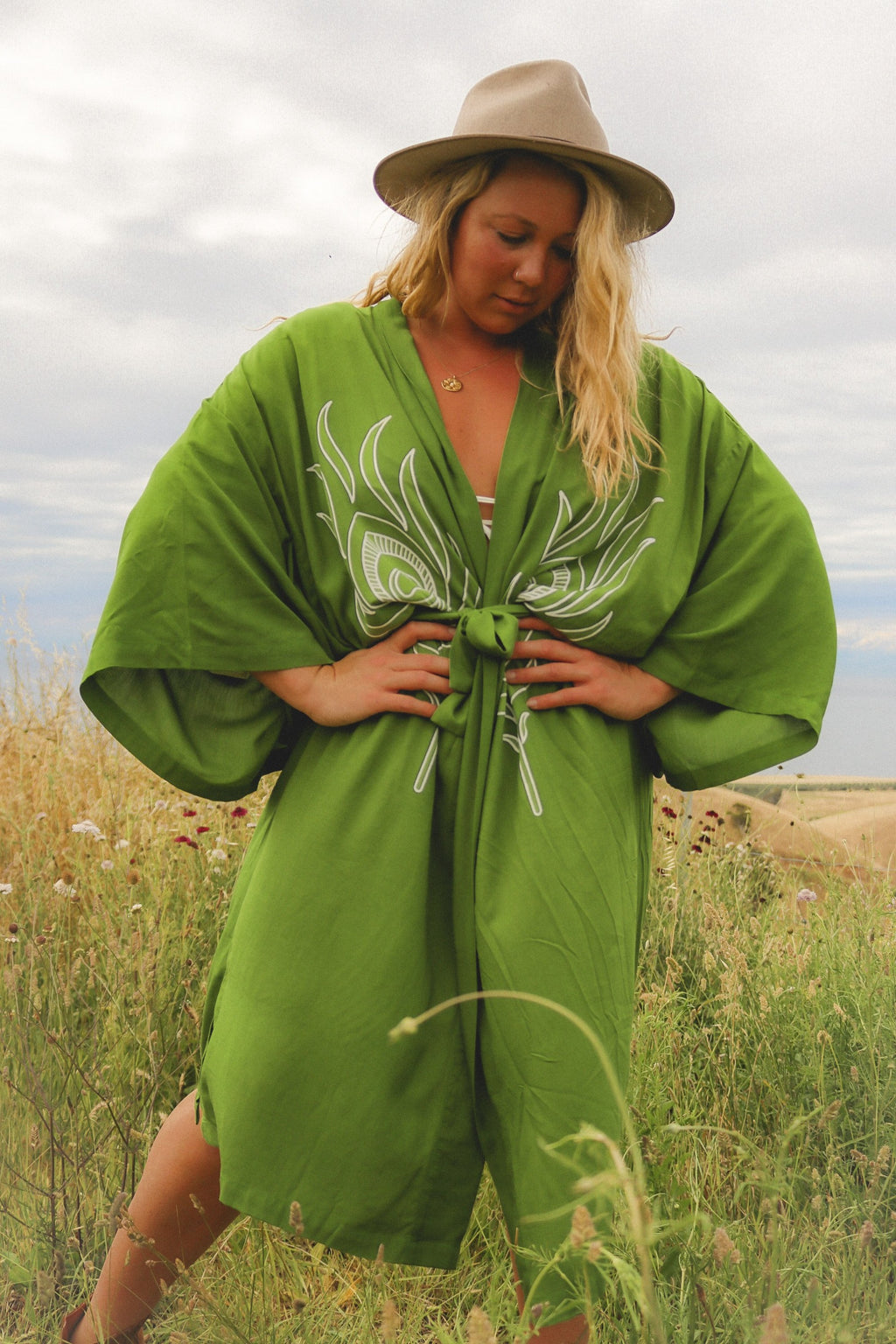 Wandering Stars Green -  Wide Sleeve Robe